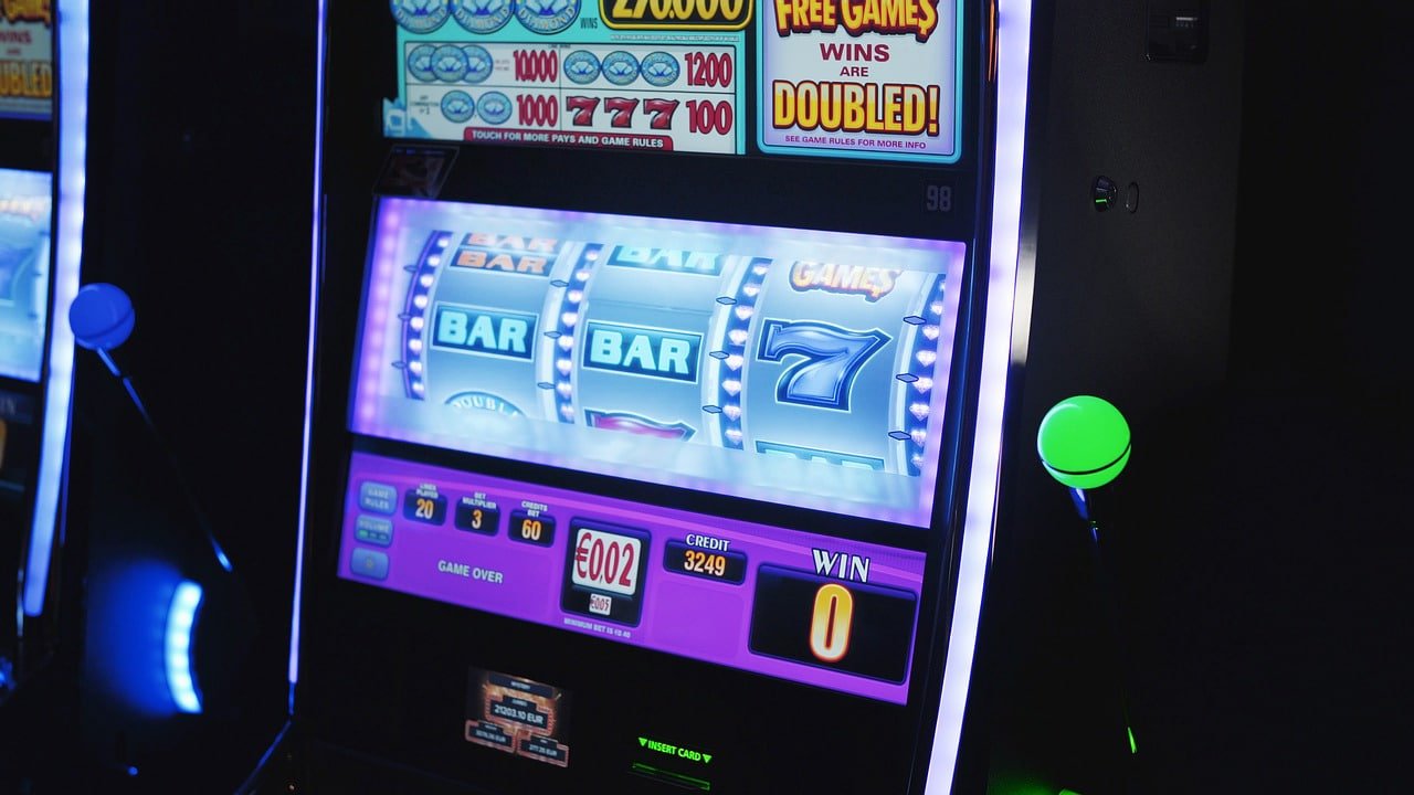 yangon casino MMK ငွေကြေး အွန်လိုင်း စလော့